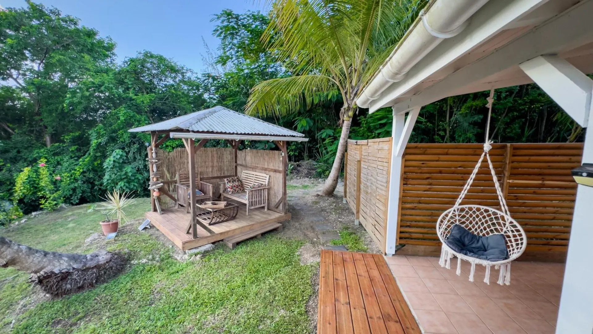 Gite Bleu Caraibes - Vue Mer Grand-Bourg  Apartment